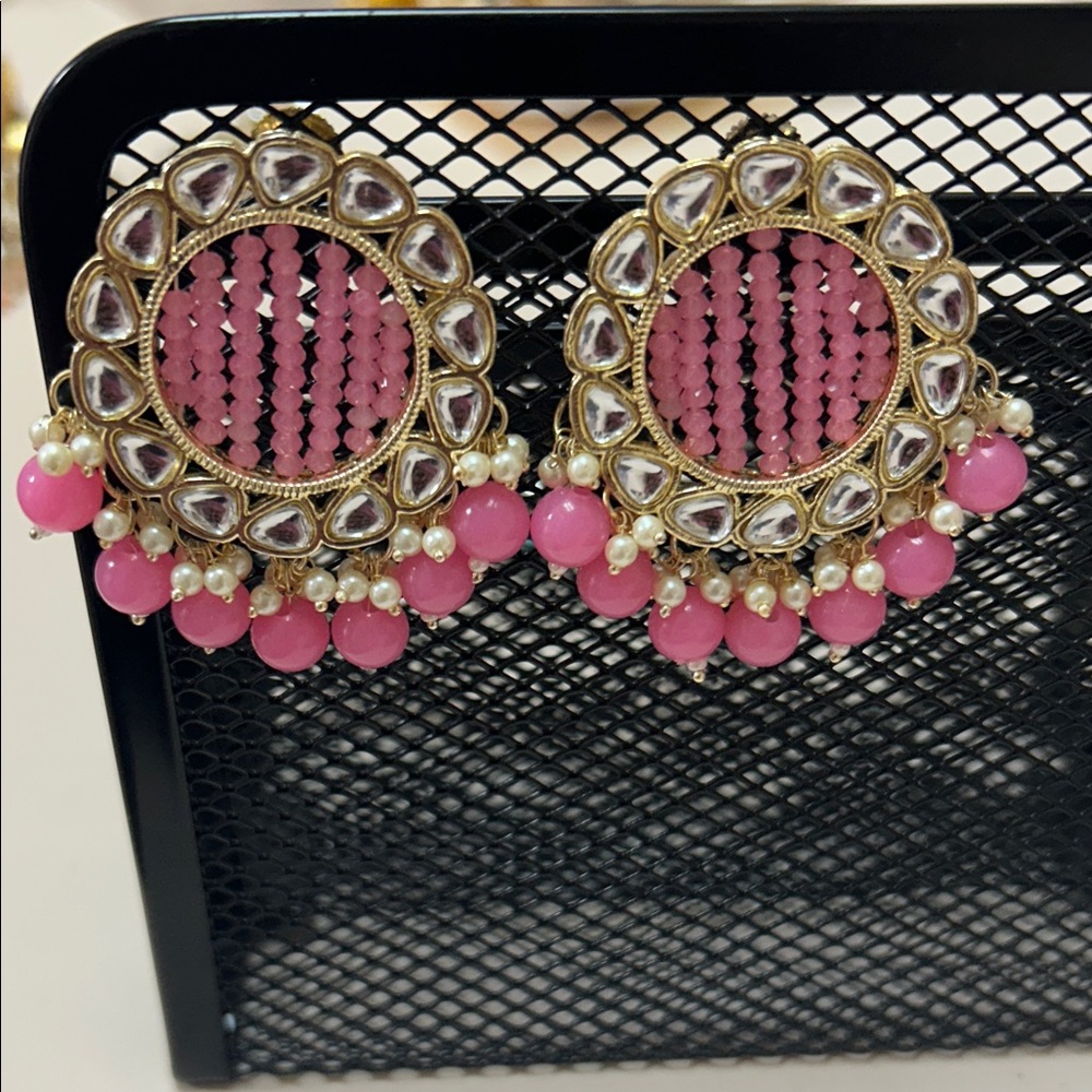 earnings pink bead pearl gold lite weight, indian Pakistani wear. pre owned